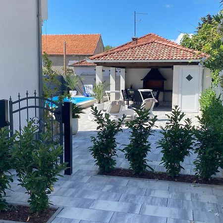 Breitling Apartments With Pool Biograd Na Moru Exterior foto