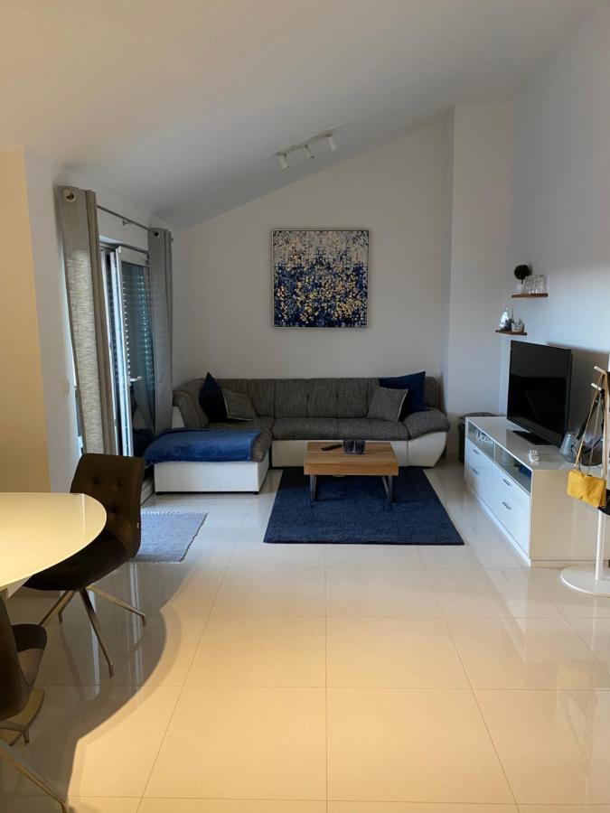Breitling Apartments With Pool Biograd Na Moru Exterior foto
