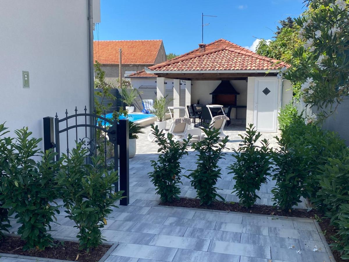 Breitling Apartments With Pool Biograd Na Moru Exterior foto