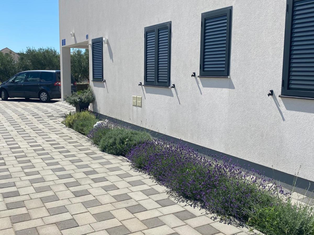 Breitling Apartments With Pool Biograd Na Moru Exterior foto