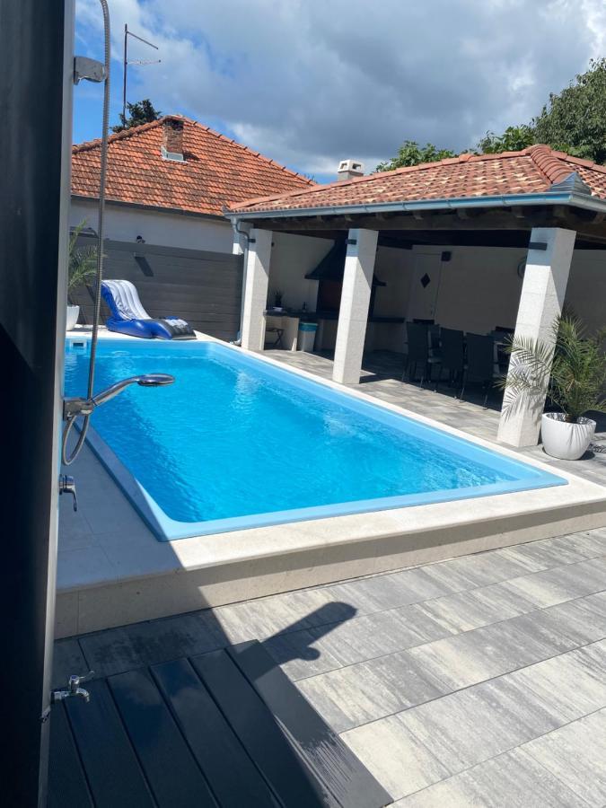 Breitling Apartments With Pool Biograd Na Moru Exterior foto