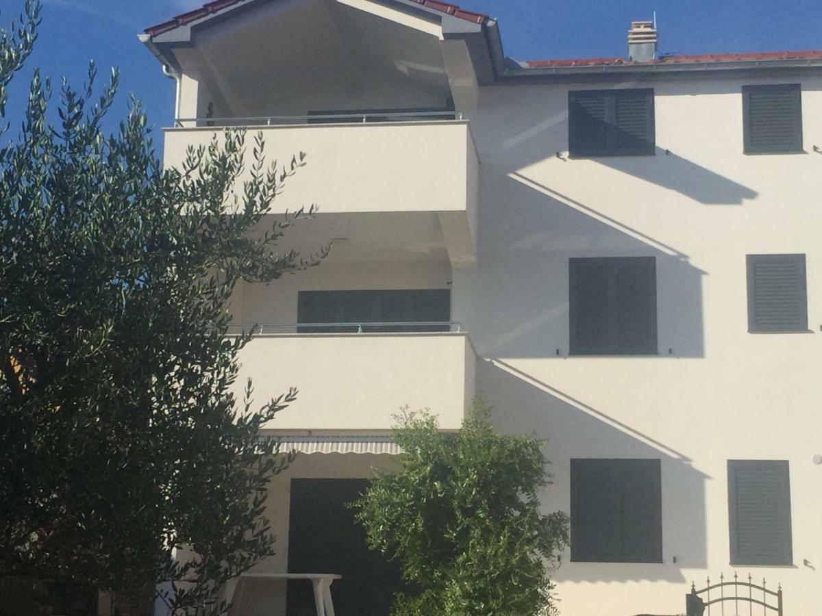 Breitling Apartments With Pool Biograd Na Moru Exterior foto