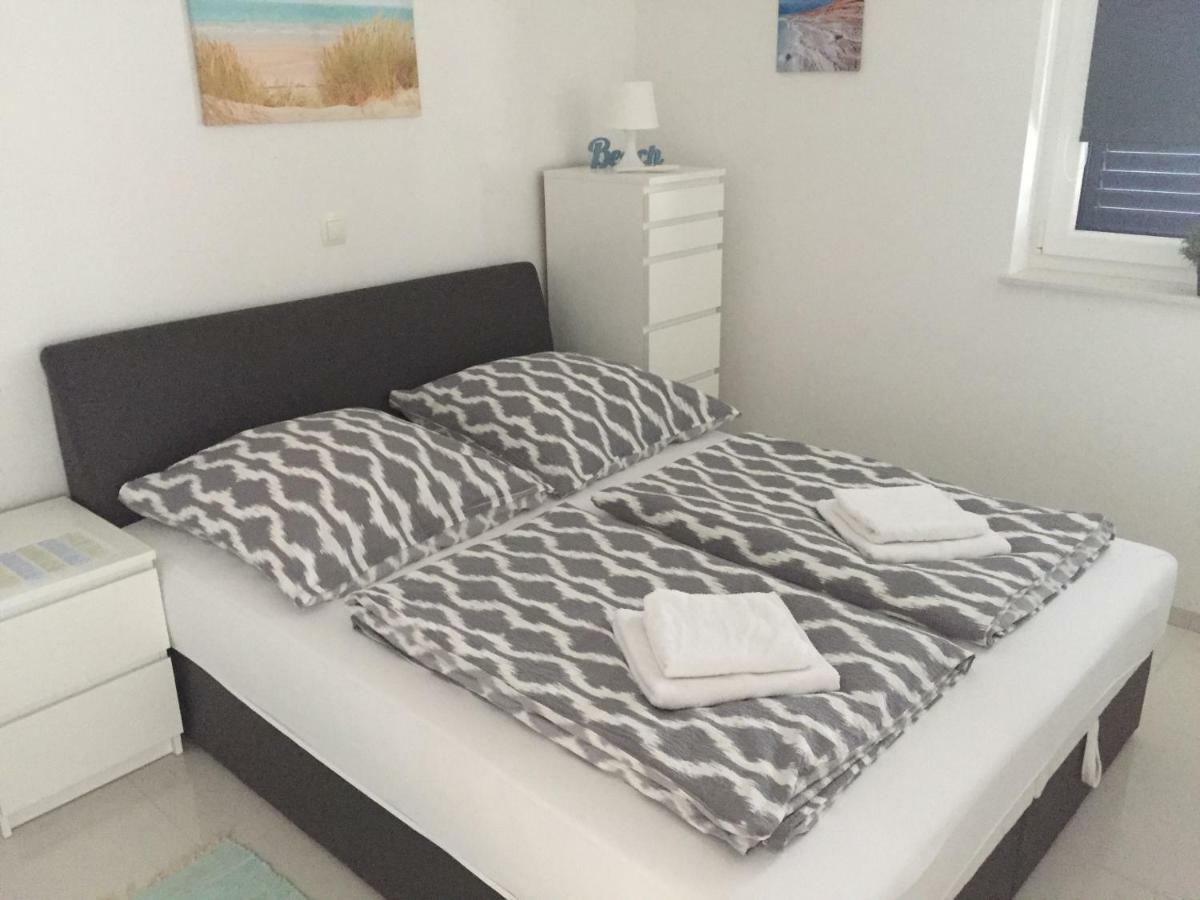 Breitling Apartments With Pool Biograd Na Moru Exterior foto