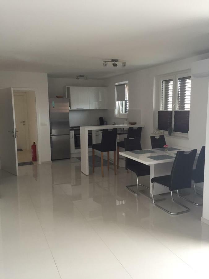Breitling Apartments With Pool Biograd Na Moru Exterior foto