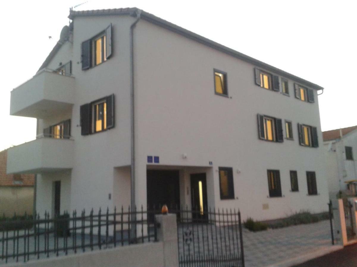 Breitling Apartments With Pool Biograd Na Moru Exterior foto